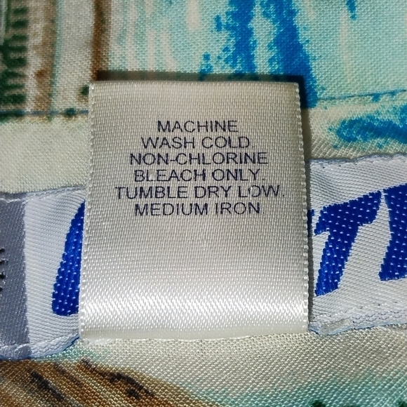 Utility Hawaiian shirt button down short sleeves Size: L - Picture 5 of 6